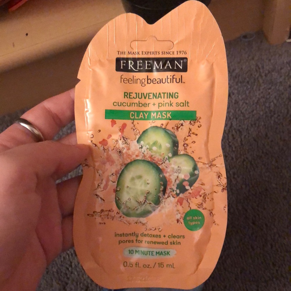 Clay face mask